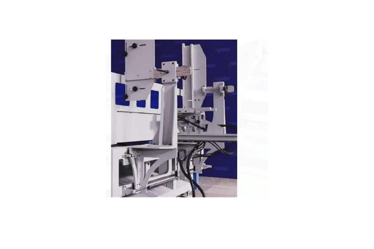 Automatic loading unit