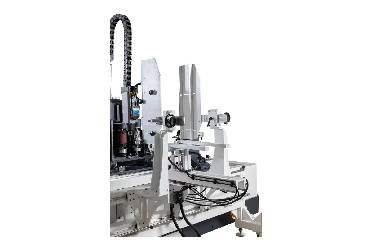 Rigid chassis and precision servo motion