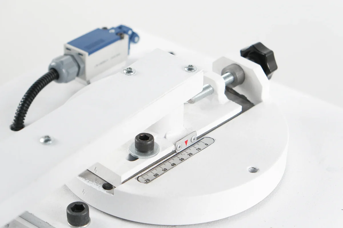 Angle-adjustable worktables