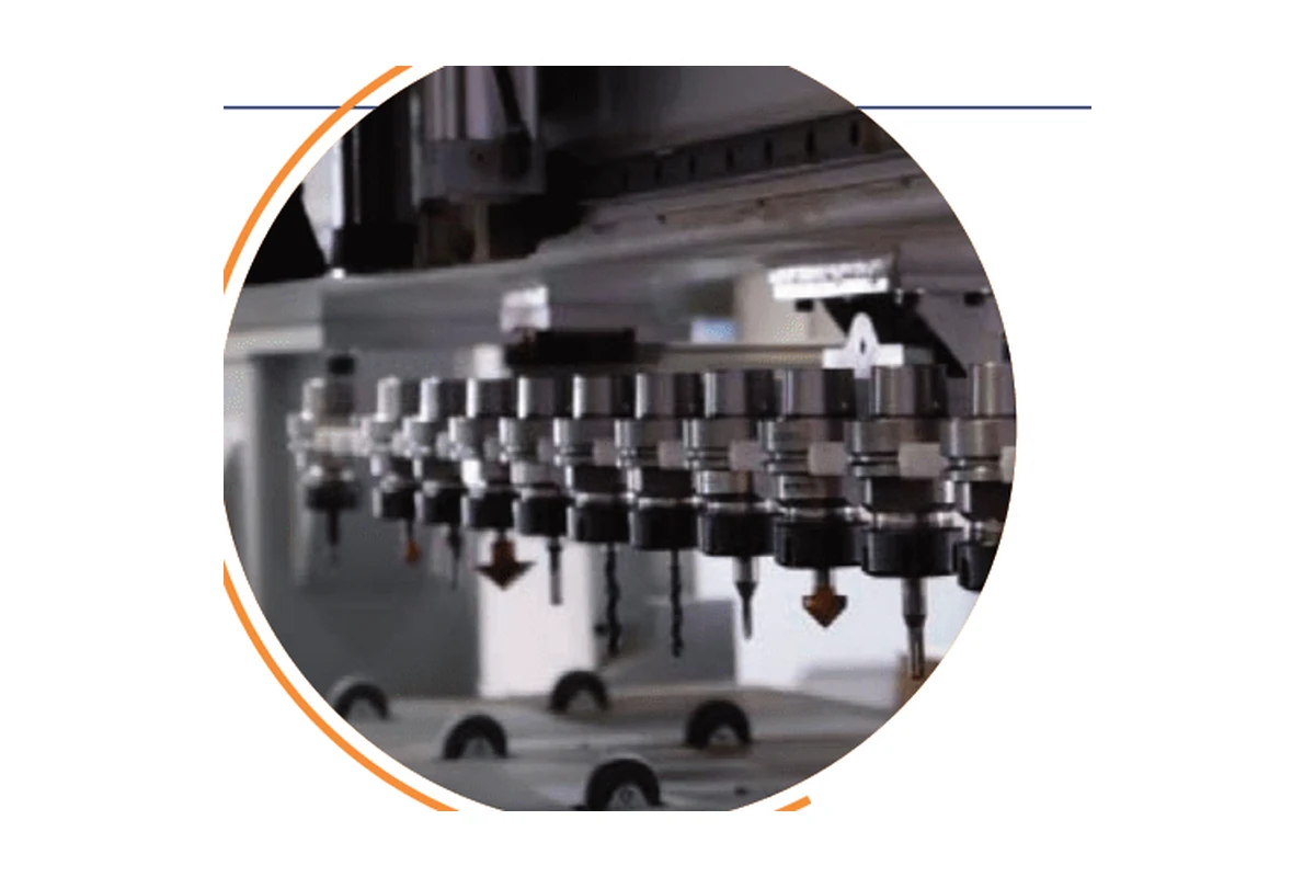 Moving 14-position tool magazine